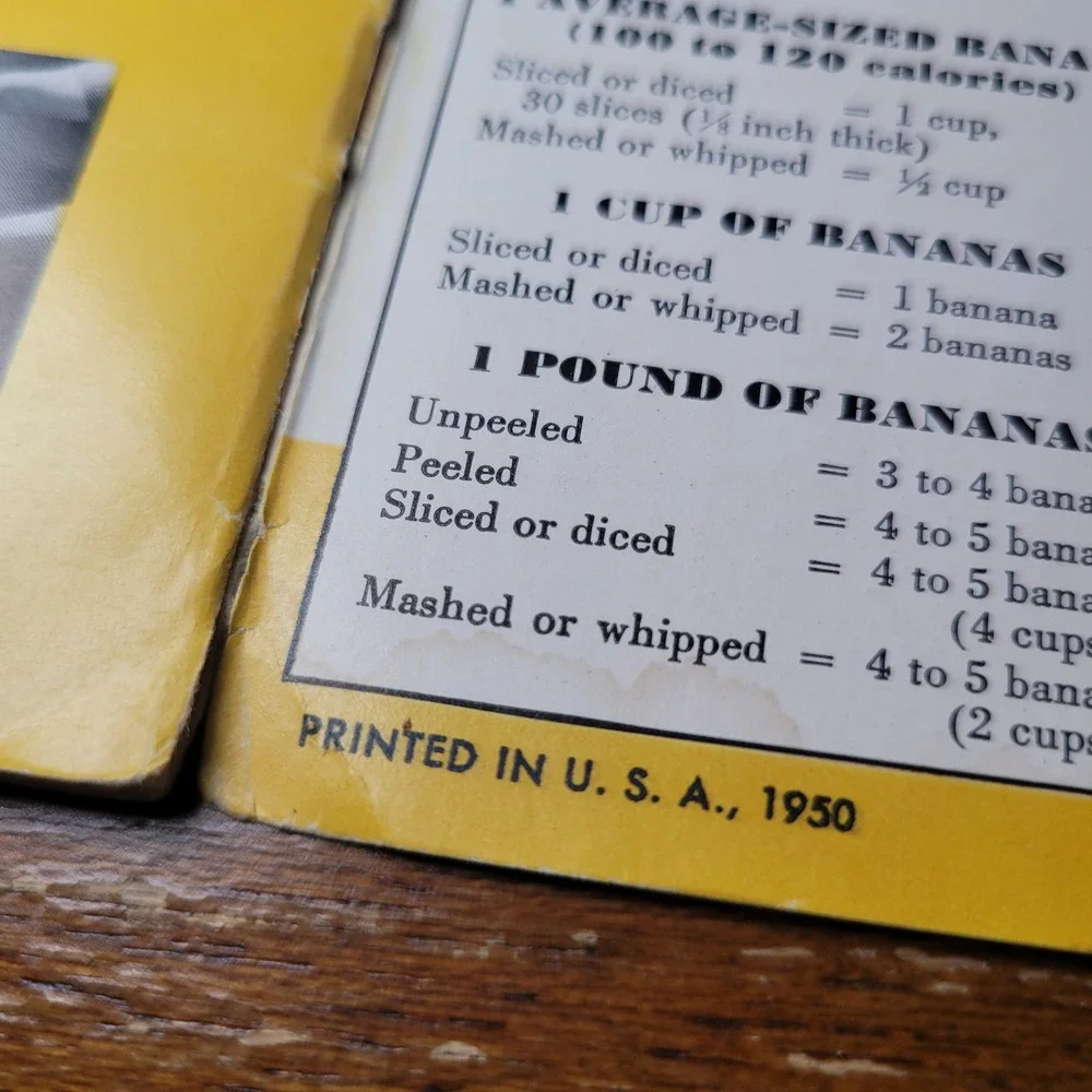 Chiquita‎ Bananas Recipe Book 1950 Dessert Dinner Midwestern Salads